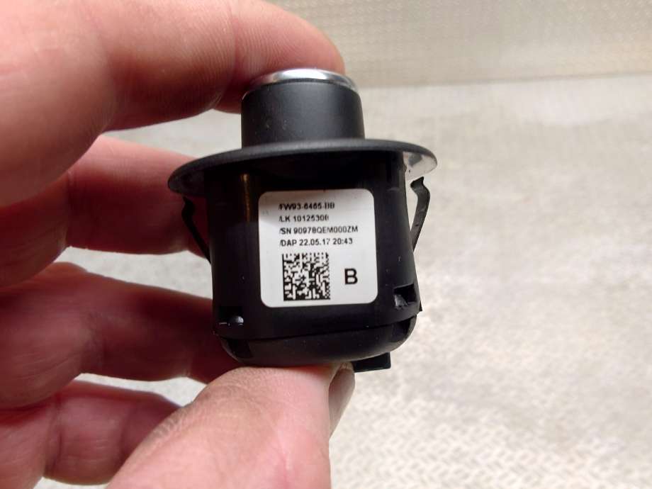 Rattaksel til Jaguar XF 2015-->> (X260) (X260) (JAGUAR|FW936465BB|XR858807|FW93-6465-BB)