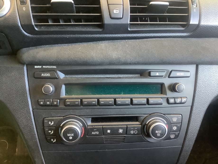Bilstereo til BMW 1-Serie 2004-2011 (E81/E82/E87/E88) (E81/E82/E87/E88) (BMW|65 12 9 170 329|)