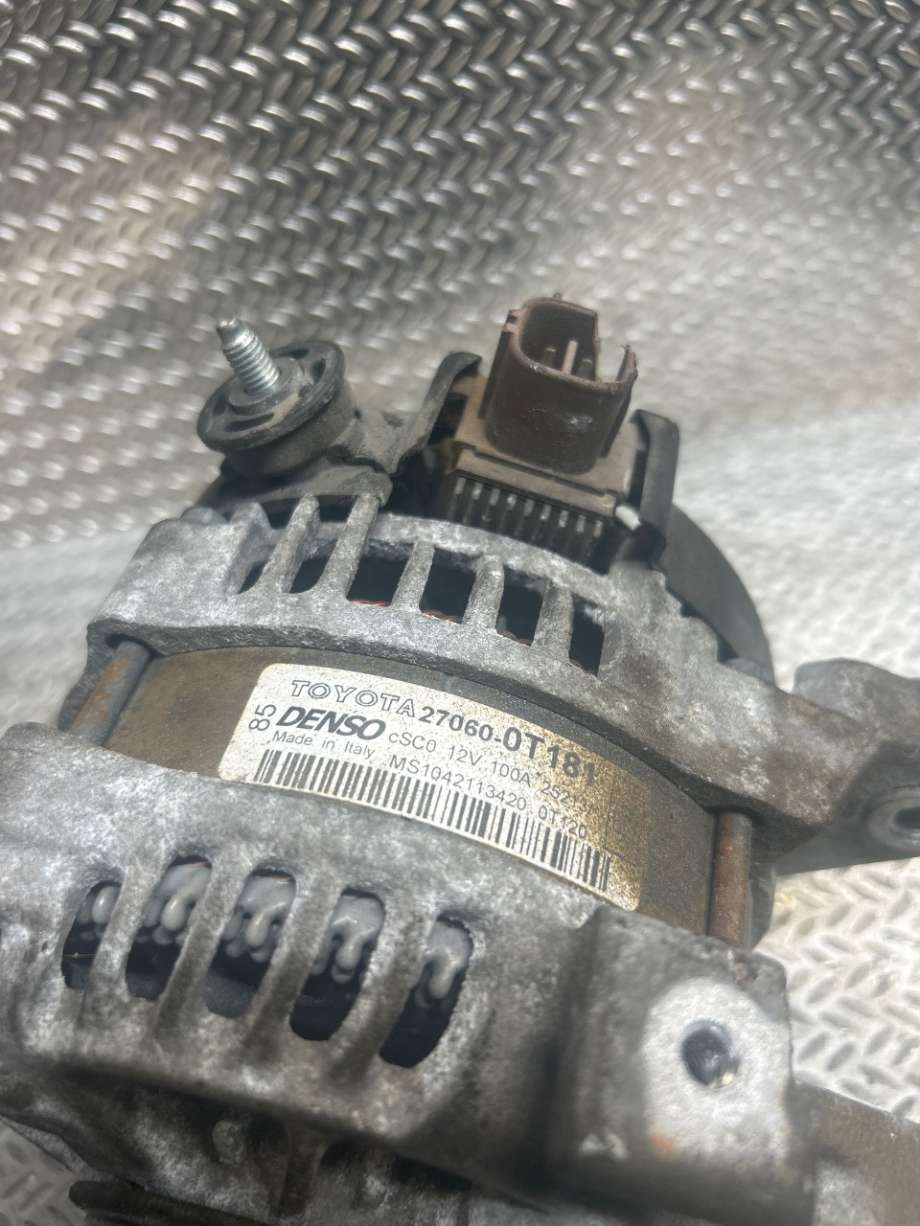 Dynamo til Toyota Avensis 2009-2015 (Type III, Fase 1)  (TOYOTA|270600T181|)