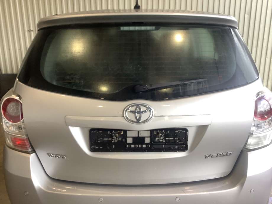 Bakluke til Toyota Verso, 2009-2016 (Type III)  (TOYOTA|670050F030)