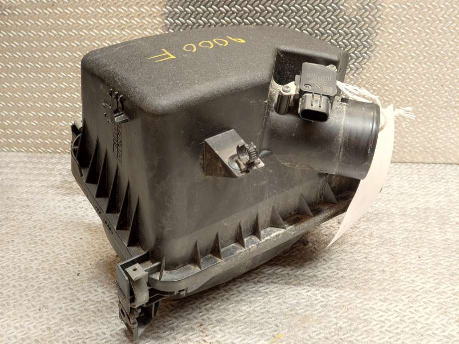 Luftfilterboks til Toyota Avensis 2009-2015 (Type III, Fase 1)  (TOYOTA|177050T051|177010T080|)
