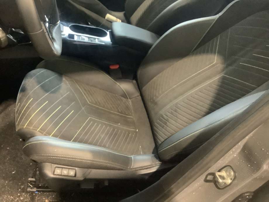 Sete foran venstre til Peugeot 208, 2019-->> (Type II)  (PEUGEOT|)