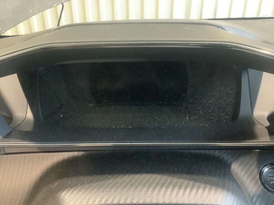 Instrumentpanel til Peugeot 208, 2019-->> (Type II)  (PEUGEOT|98 518 604 80)