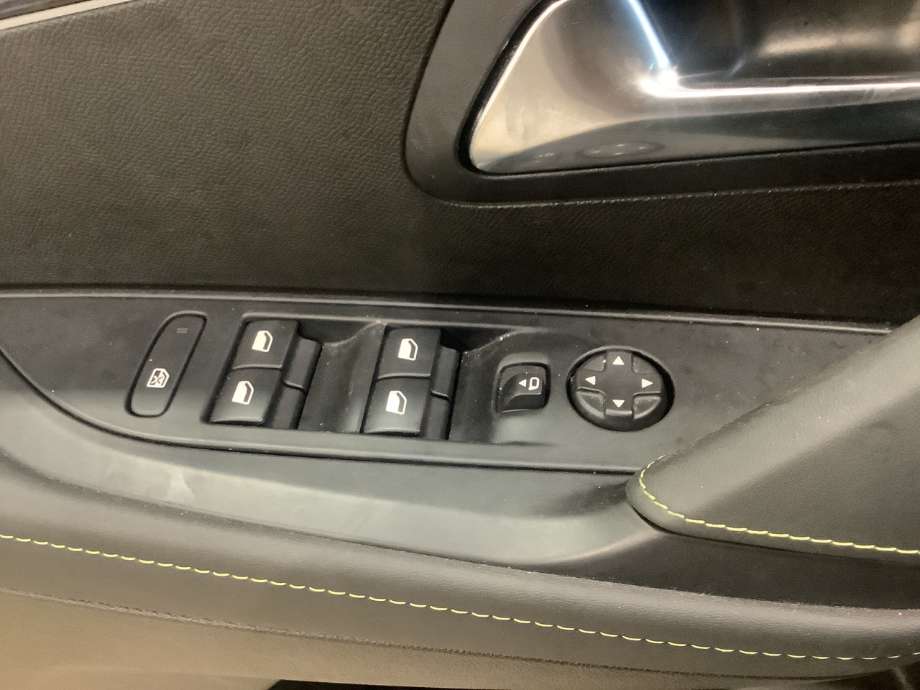 Bryter ruteheis til Peugeot 208, 2019-->> (Type II)  (PEUGEOT|)