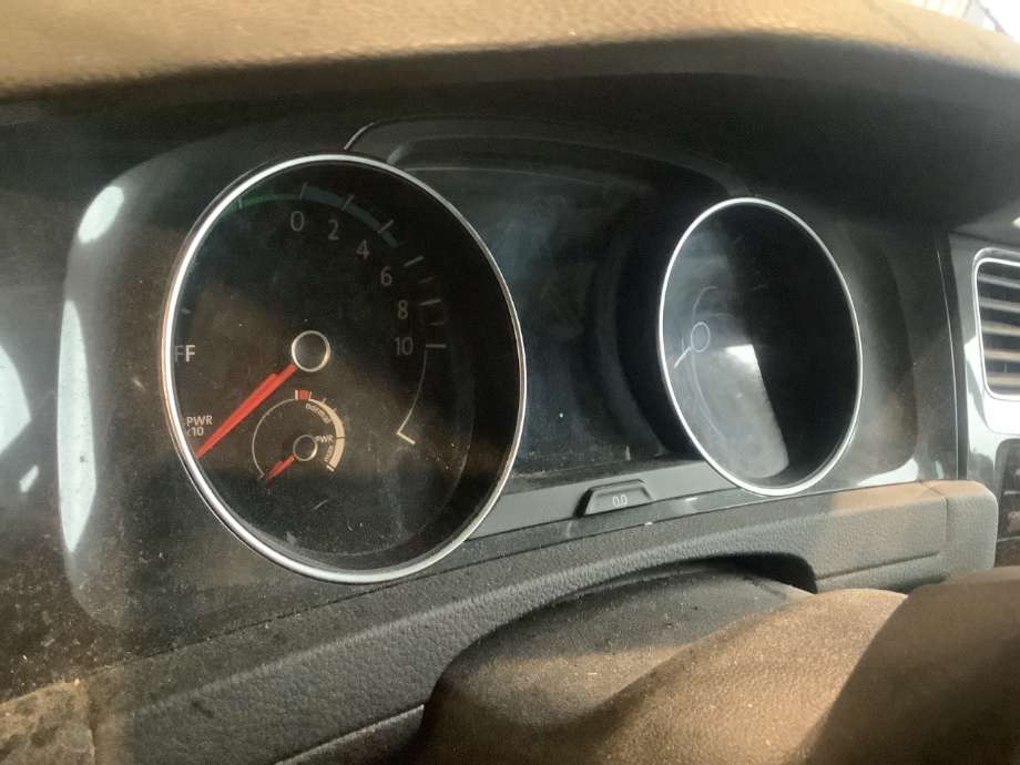 Instrumentpanel til VW e-Golf, 2017-2020 (Fase 2)  (VOLKSWAGEN|)