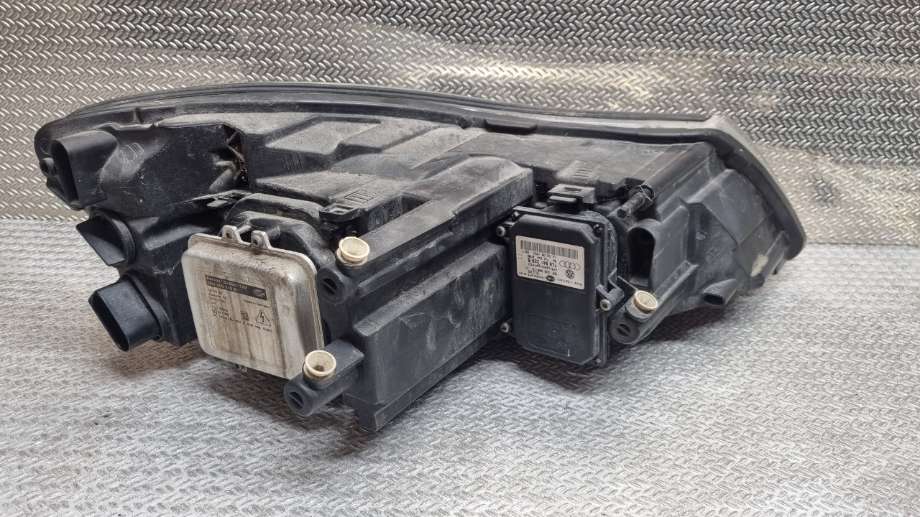 Frontlykt venstre xenon til Škoda Octavia 2009-2013 (Type II, Fase 2)  (SKODA|1Z1941017T|1Z1 941 017 T|)