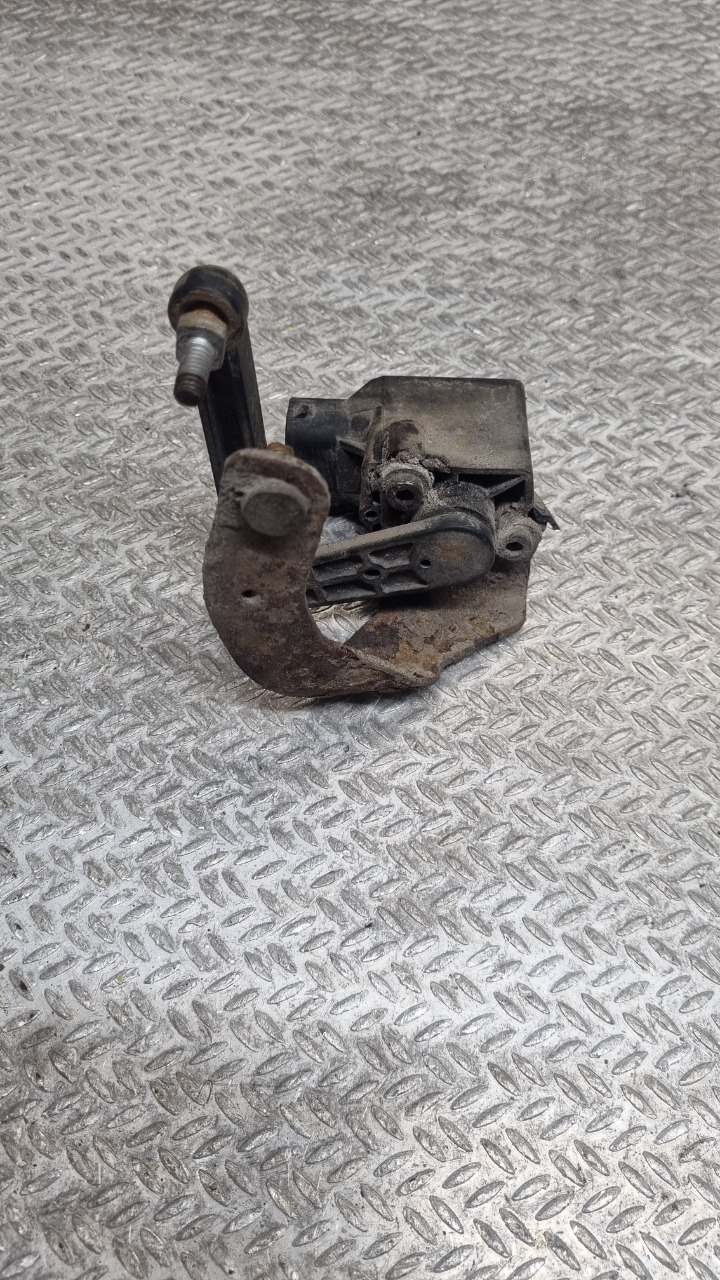 Sensor nivå til BMW 7-Serie, 2000-2008 (E65/E66/E67/E88) (E65/E66/E67/E88) (BMW|37146784697)