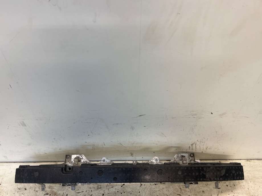 Støtfangerforsterkning foran til BMW 7-Serie, 2000-2008 (E65/E66/E67/E88) (E65/E66/E67/E88) (BMW|51117135522)