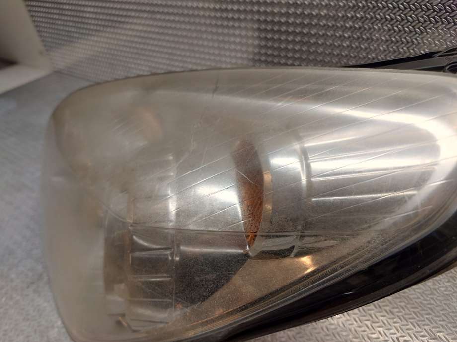 Frontlykt venstre halogen til Opel Astra H 2004-2009 (OPEL|93190069|)