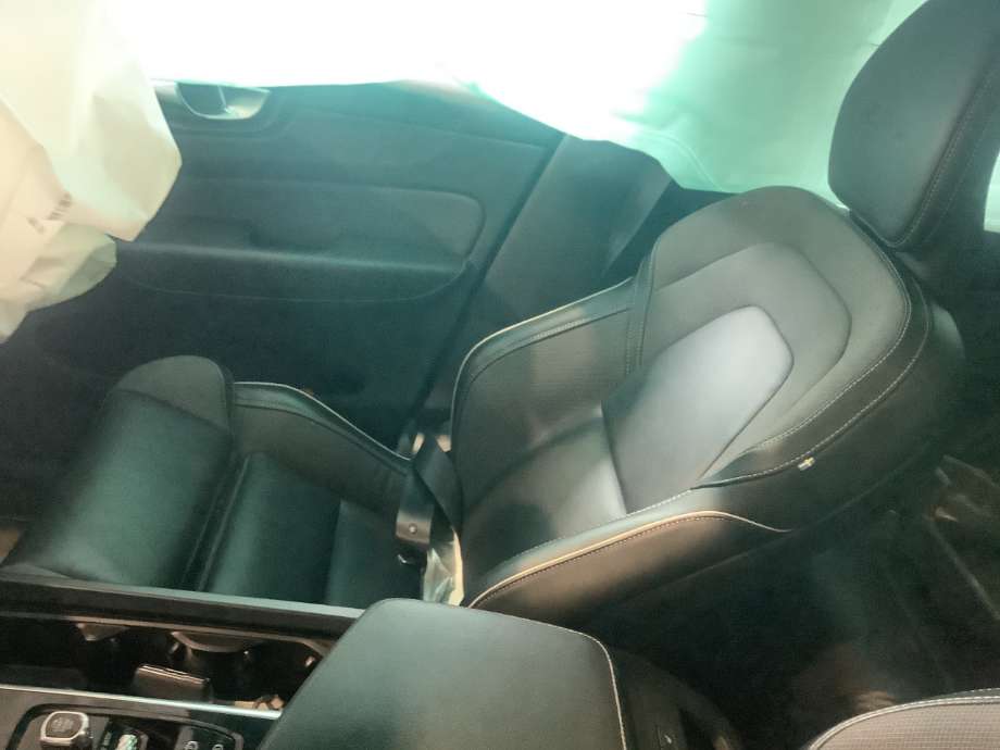 Sete foran høyre til Volvo XC60, 2017-->> (Type II)  (VOLVO|)