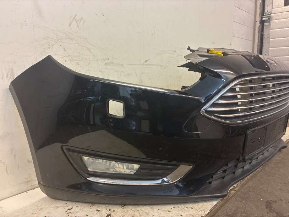 Støtfanger foran til Ford Focus 2014-2018 (Type III, Fase 2)  (FORD|2016512|F1EB17757AJXWAA|)