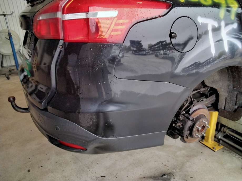 Støtfanger bak til Ford Focus 2014-2018 (Type III, Fase 2)  (FORD|)