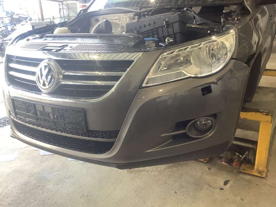 Støtfanger foran til VW Tiguan 2007-2011 (Type I, Fase 1)  (VOLKSWAGEN|5N0807217A|)