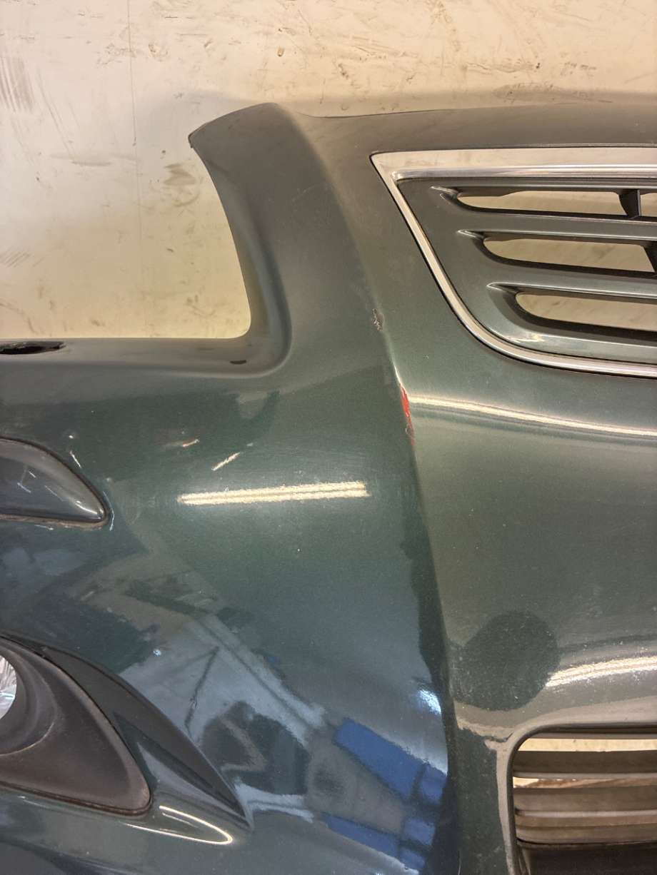 Støtfanger foran til Toyota Avensis 2003-2008 (Type II)  (TOYOTA|5211905910|)