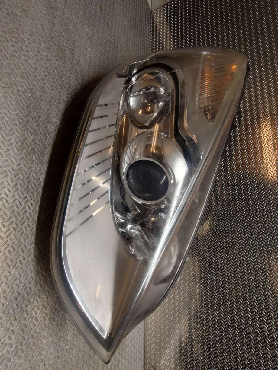 Frontlykt høyre xenon til Ford S-Max 2006-2010 (Type I, Fase 1)  (FORD|6M21-13005-AH|1801373|6M21-13D154-AG)