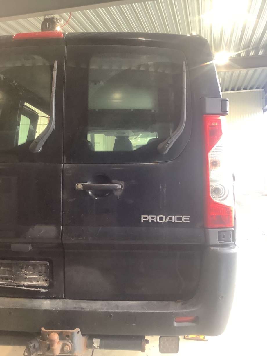 Dør høyre bak varebil til Toyota Proace 2013-2016 (Type I)  (TOYOTA|SU001A2186|)
