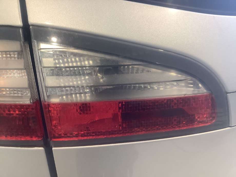 Baklykt venstre indre til Ford S-Max 2010-2015 (Type I, Fase 2) (FORD|6M21-13A603-CF|1460785|)