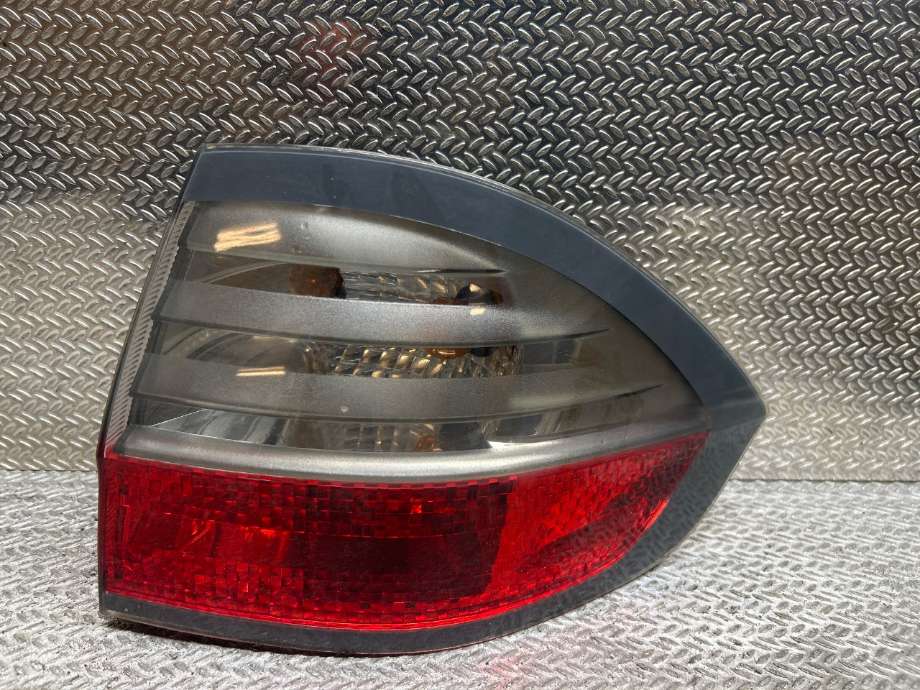 Baklykt høyre til Ford S-Max 2010-2015 (Type I, Fase 2)  (FORD|1467472|6M2113404CG|)