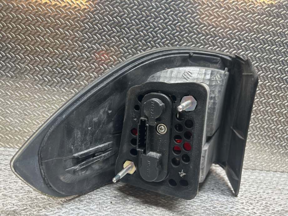 Baklykt høyre til Ford S-Max 2010-2015 (Type I, Fase 2)  (FORD|1467472|6M2113404CG|)