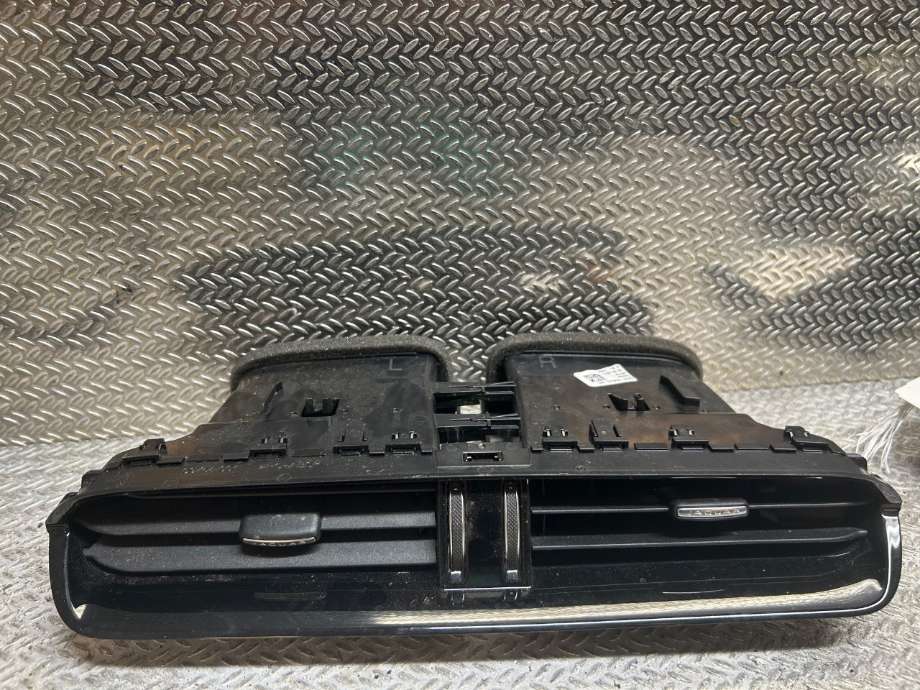 Dashbord friskluftdyse til Jaguar XF, 2015-->> (X260) (X260) (JAGUAR|T2H30041)