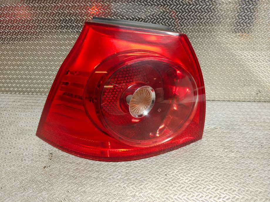 Baklykt venstre til VW Golf V, Combi 2003-2008  (VOLKSWAGEN|1K6945095AA||1K6945095N)