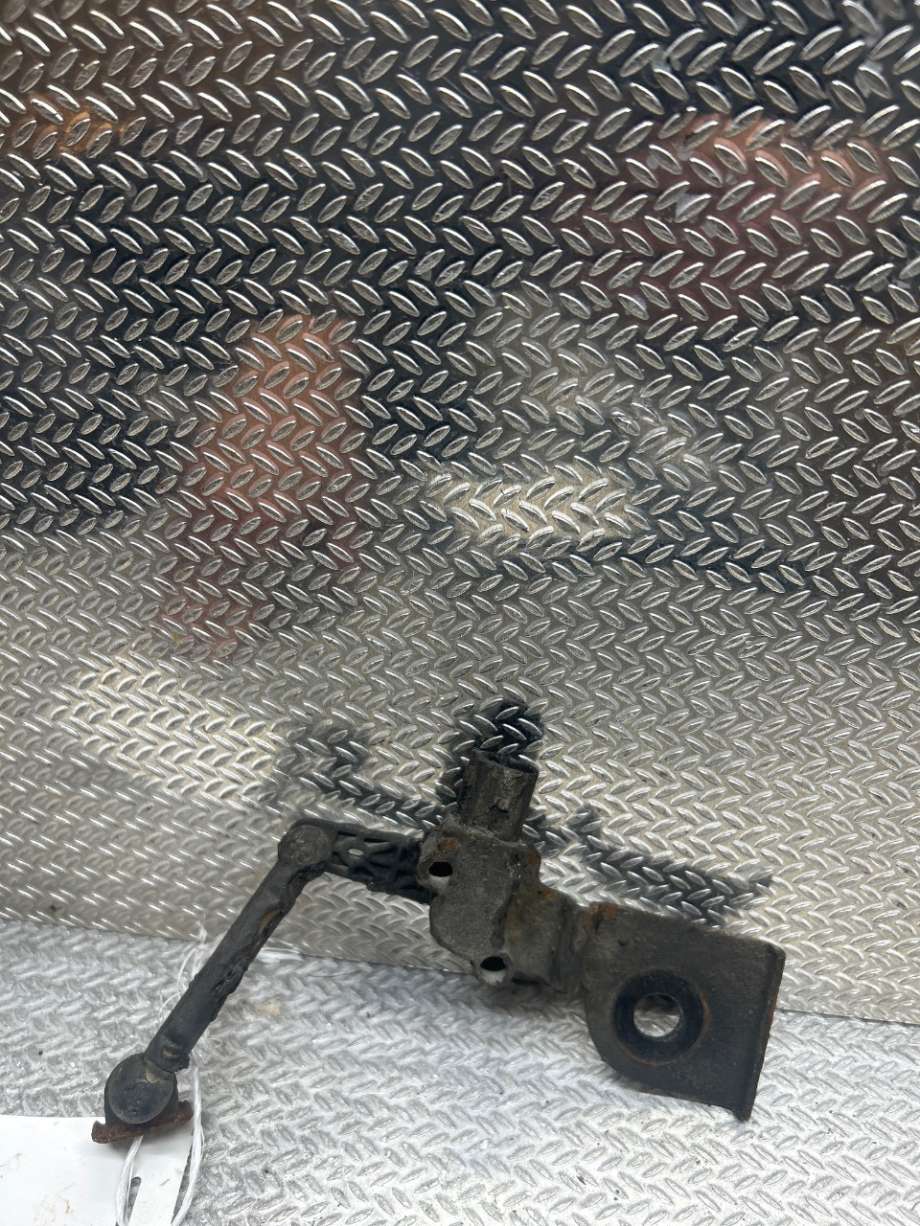 Sensor nivå til VW Transporter / Caravelle, 2009-2015 (Fase 2) (T5) (T5) (VOLKSWAGEN|7E0941273)