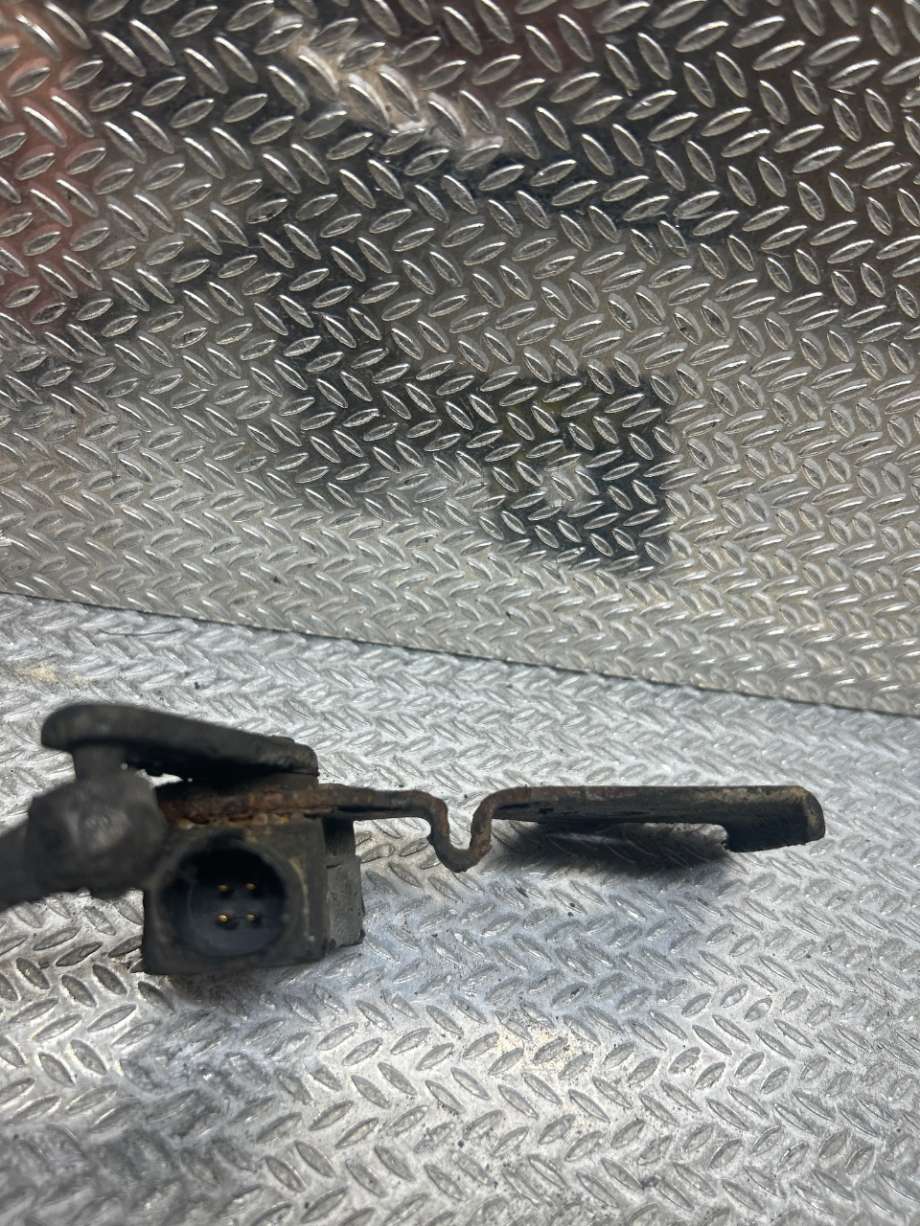 Sensor nivå til VW Transporter / Caravelle 2009-2015 (Fase 2) (T5) (T5) (VOLKSWAGEN|7E0941273|)