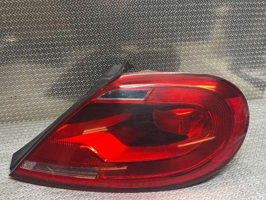Baklykt høyre til VW Beetle 2011-2018 (Type II)  (VOLKSWAGEN|5C5945096H|5C5 945 096 H|)