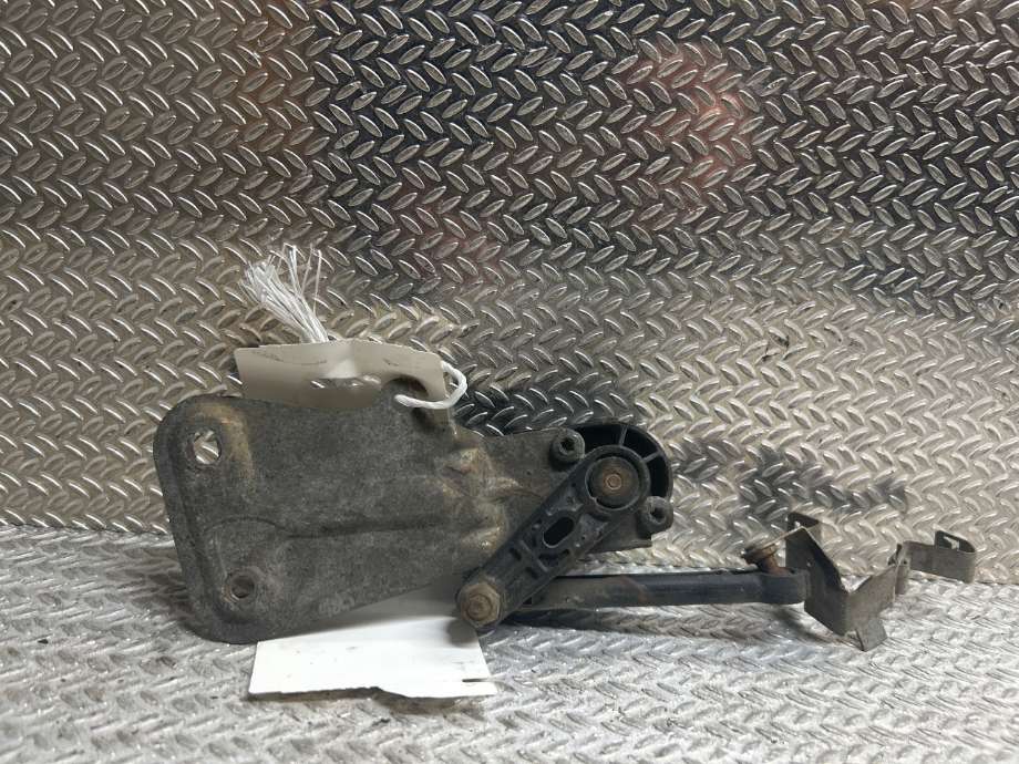 Sensor nivå til Mercedes E-Klasse 2013-2016 (Fase 2) (W212) (W212) (MERCEDES|A2129050203||A0045429918)