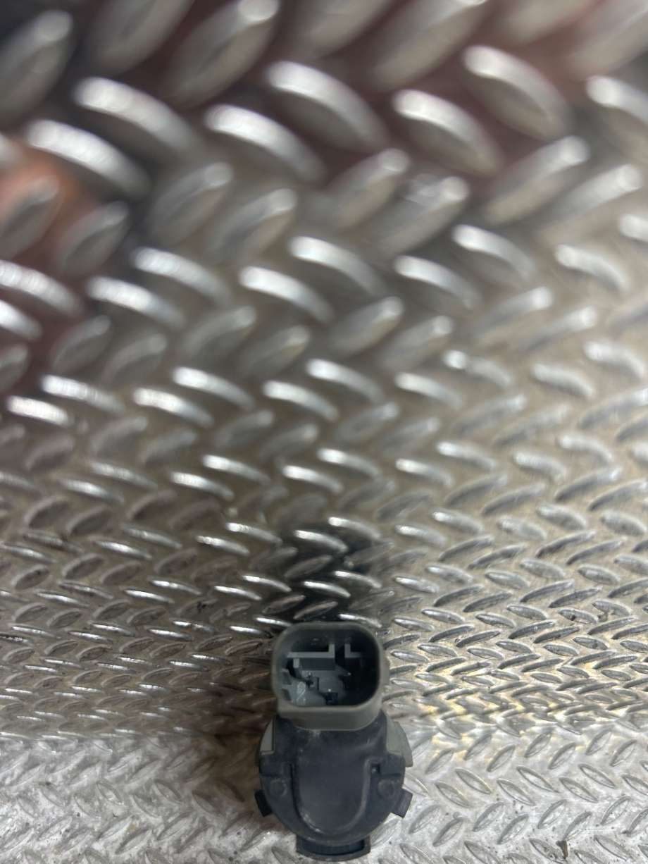 Parkeringssensor foran til BMW 7-Serie, 2000-2008 (E65/E66/E67/E88) (E65/E66/E67/E88) (BMW|66206989173)