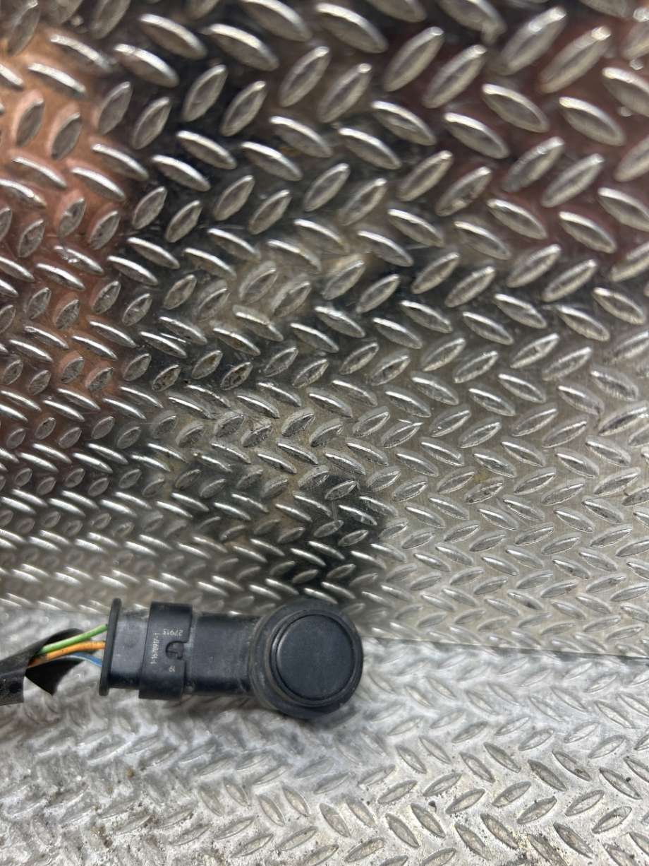 Parkeringssensor bak til Ford Kuga, 2013-2019  (FORD|2018396)