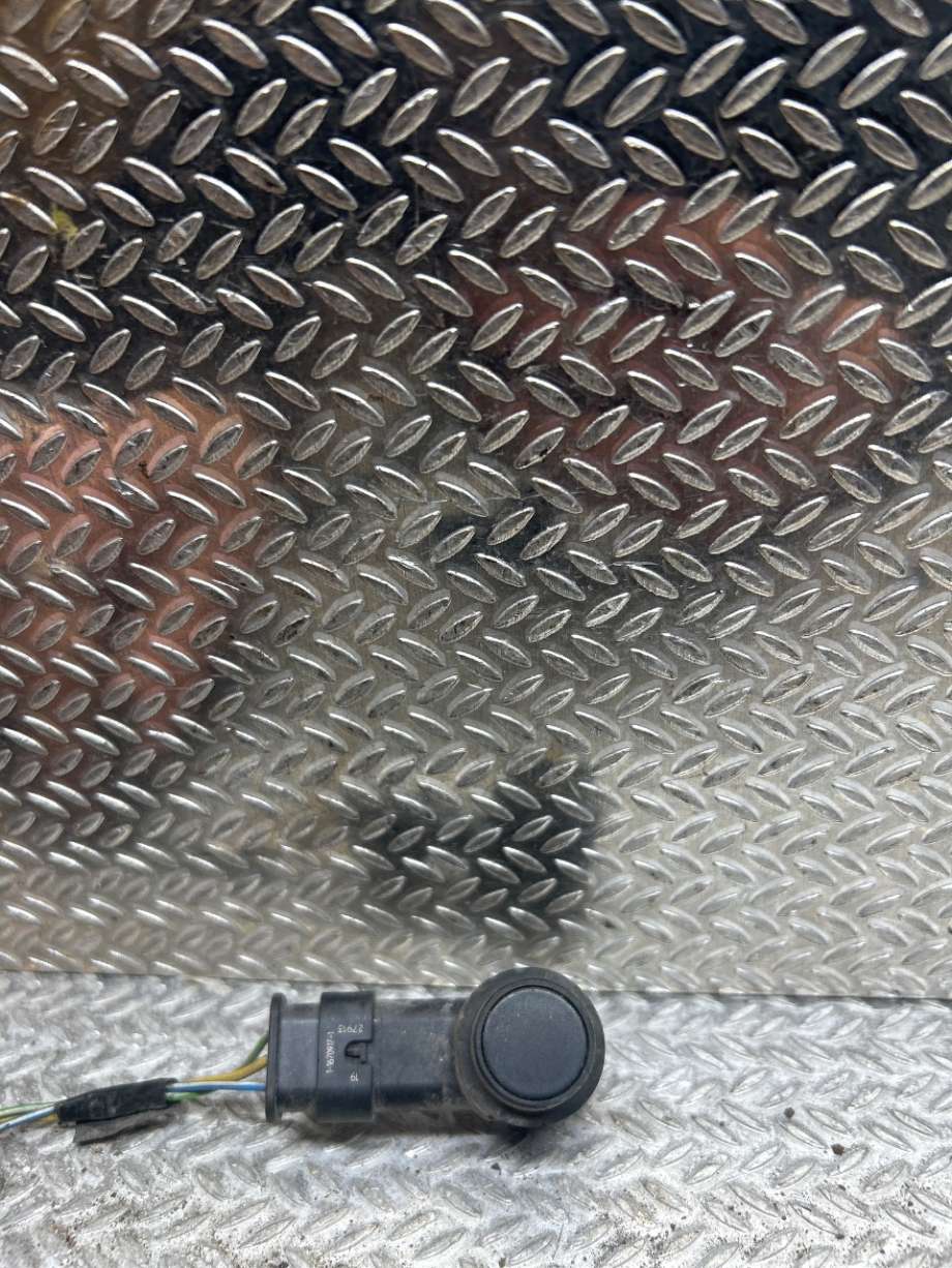 Parkeringssensor bak til Ford Kuga, 2013-2019  (FORD|2018396)