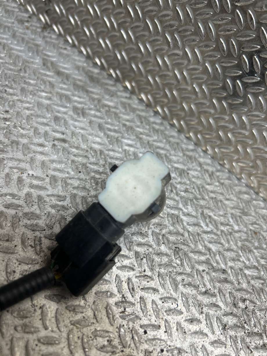 Parkeringssensor foran til Citroën C4, Picasso 2013-2018 (Type II)  (|0263013836|9800210677K1)
