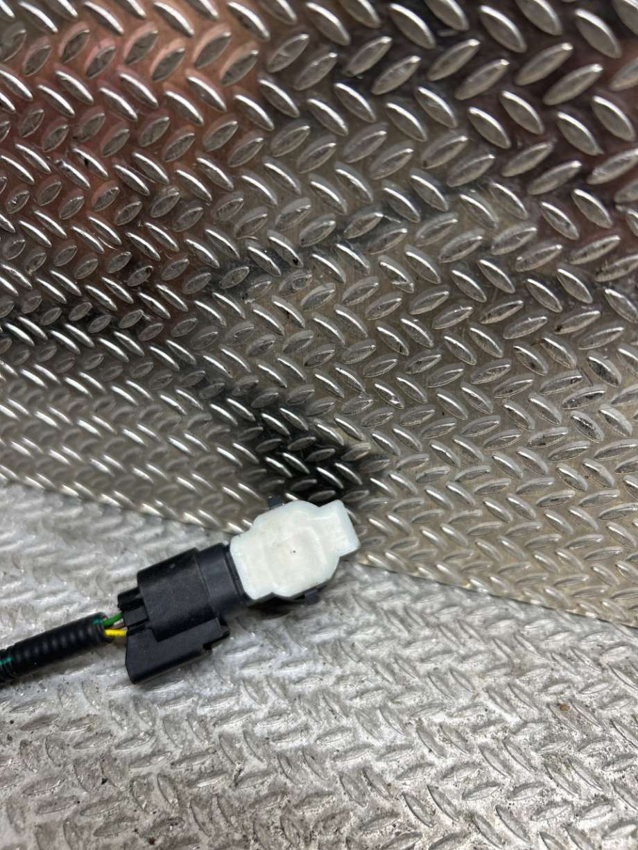 Parkeringssensor foran til Citroën C4, Picasso 2013-2018 (Type II)  (|0263013828|9675202477K1)
