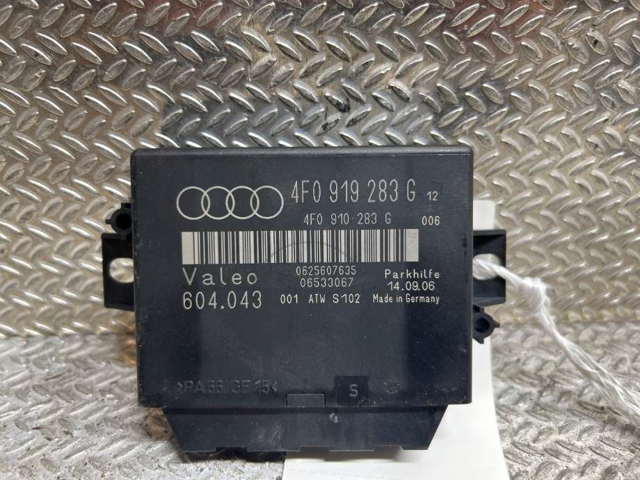 Styreenhet parkering til Audi Q7, 2006-2010 (Type I, Fase 1)  (AUDI|4F0910283P)