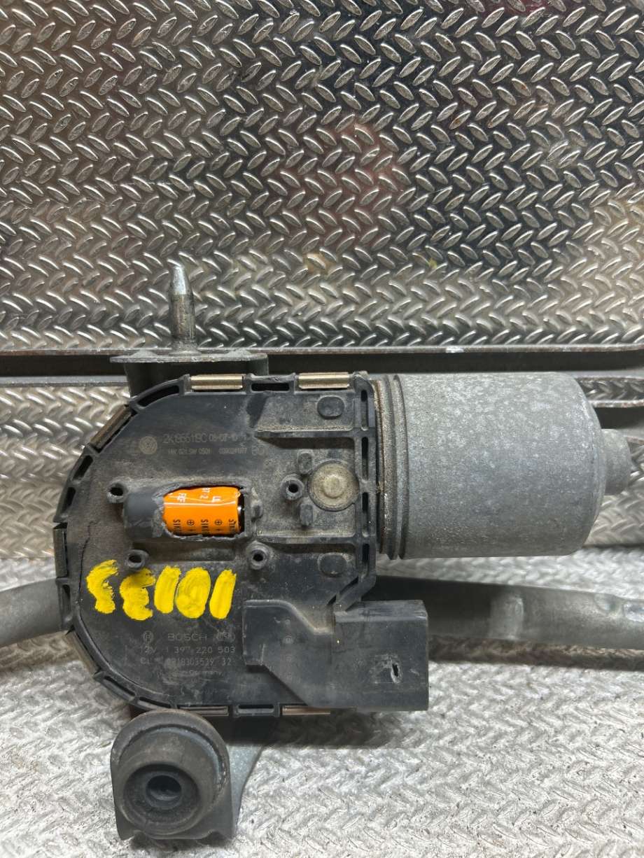 Viskermotor frontrute til VW Touran 2007-2010 (Type I, Fase 2)  (VOLKSWAGEN|2K1955119D|1397220503|2K1955119C)