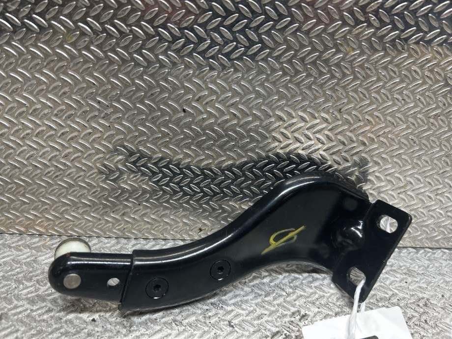 Diverse deler til VW Caddy 2015-2020 (Type III, Fase 3)  (VOLKSWAGEN|2K0843435B|)
