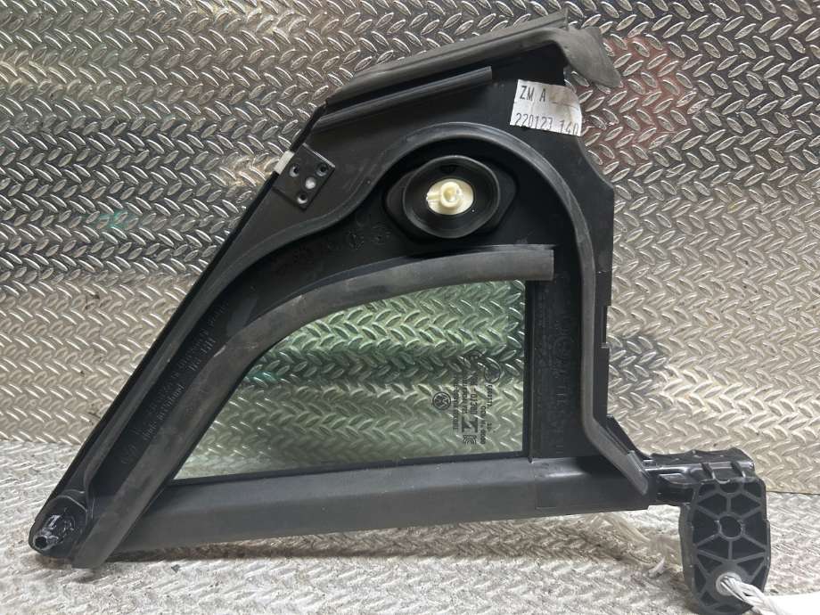 Diverse deler til VW ID.4 2020-->>  (11A845113B|)