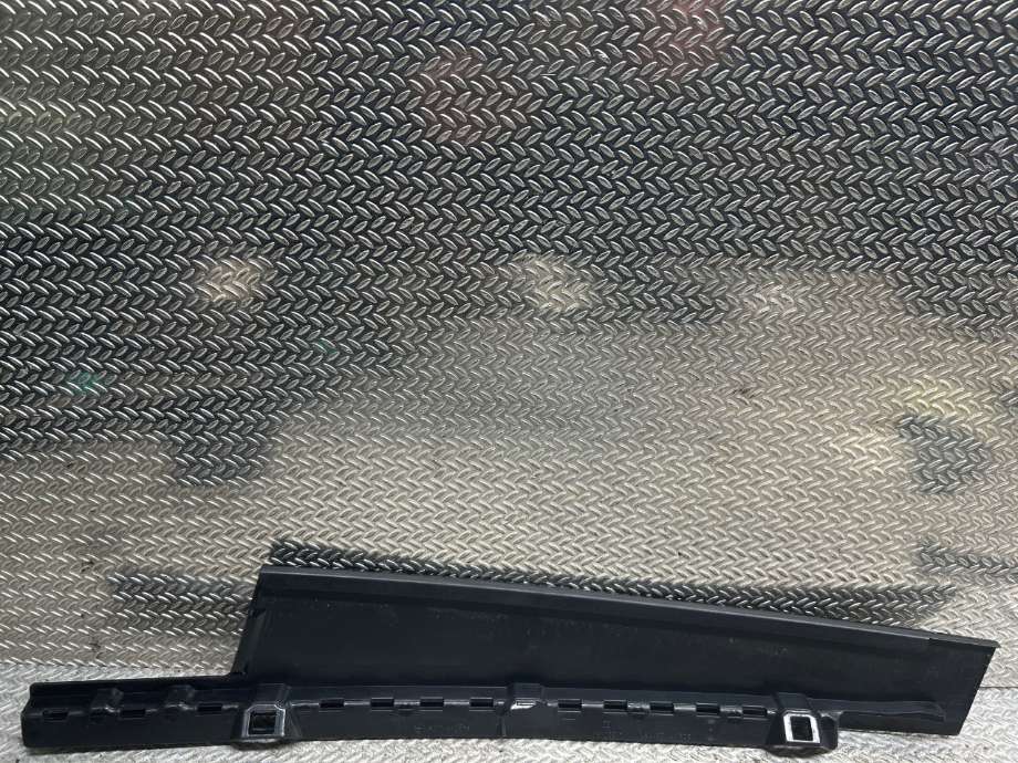 Lister til VW ID.4 2020-->>  (11A837901B||11A837901)