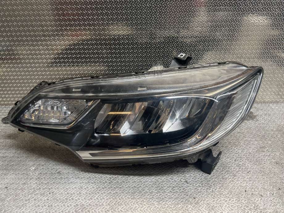 Frontlykt venstre halogen til Honda Jazz, 2015-2020 (Type III)  (HONDA|33150-T5A-G21)