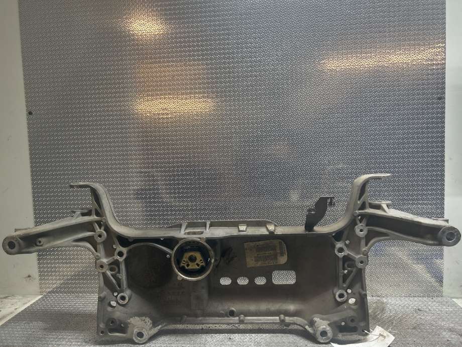 Travers foran hoved til VW Tiguan 2011-2016 (Type I, Fase 2) (VOLKSWAGEN|3C0199313BB|3C0 199 313 BB|3C0199313AR)