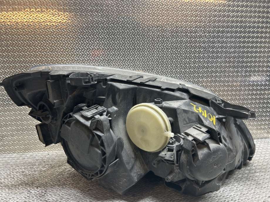 Frontlykt venstre halogen til Mercedes B-Klasse 2008-2011 (Fase 2) (W245) (W245) (MERCEDES|A1698207761|0301247201|A 169 820 77 61)