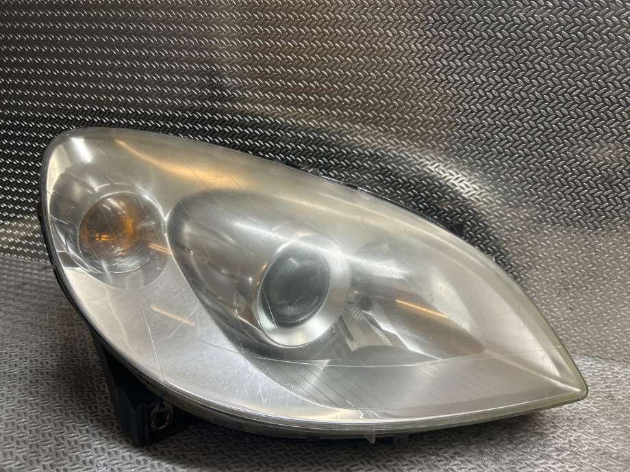 Frontlykt høyre halogen til Mercedes B-Klasse, 2005-2008 (Fase 1) (W245) (W245) (MERCEDES|A1698201861)