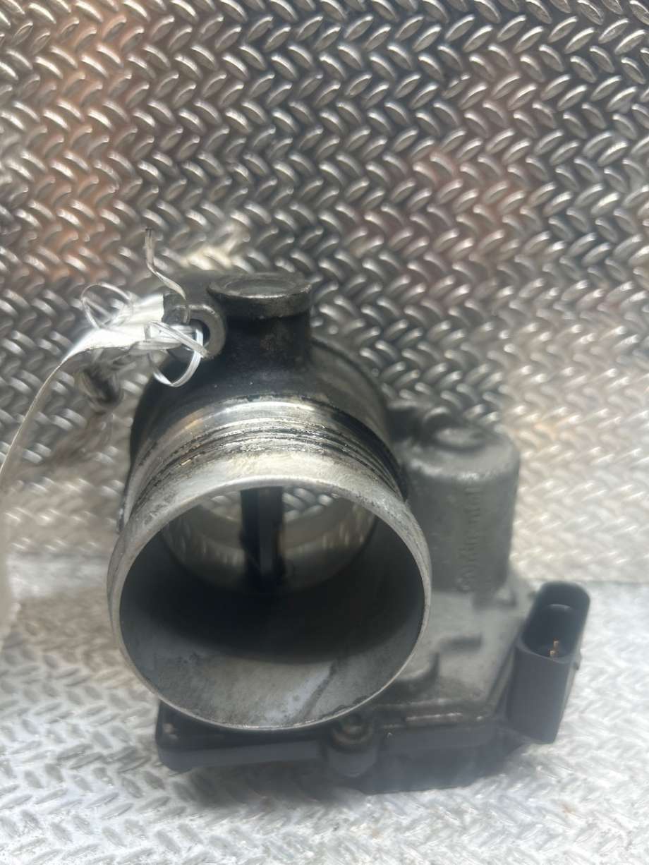 Spjeldhus til Ford Kuga, 2013-2019  (FORD|1700259)