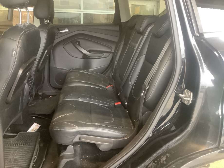 Sete bak til Ford Kuga, 2013-2019  (FORD|)