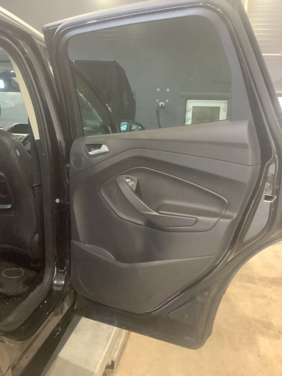 Dørtrekk høyre til Ford Kuga, 2013-2019  (FORD|)
