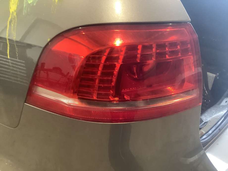 Baklykt venstre til VW Passat, 2011-2015 (B7) (B7) (VOLKSWAGEN|)