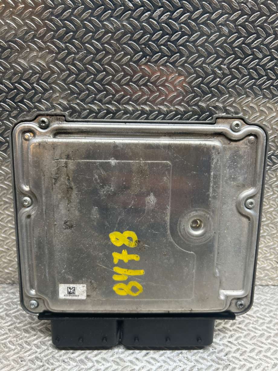 Styreenhet motor til Mitsubishi Grandis 2004-2009  (MITSUBISHI|13618519663|0281016585|850666601)