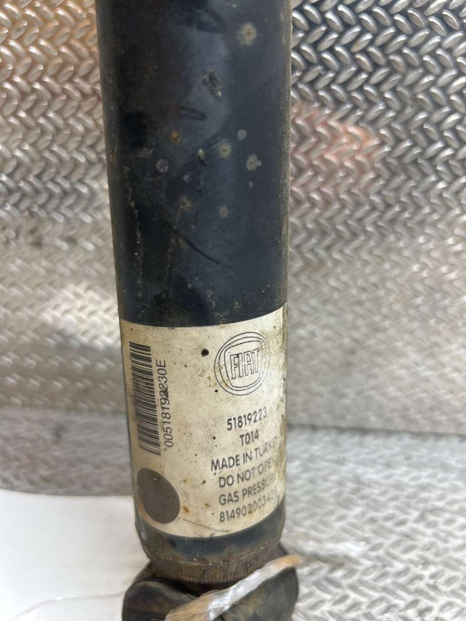 Støtdemper bak til Opel Combo C 2002-2011 (OPEL|95531192|95511858|51819223)