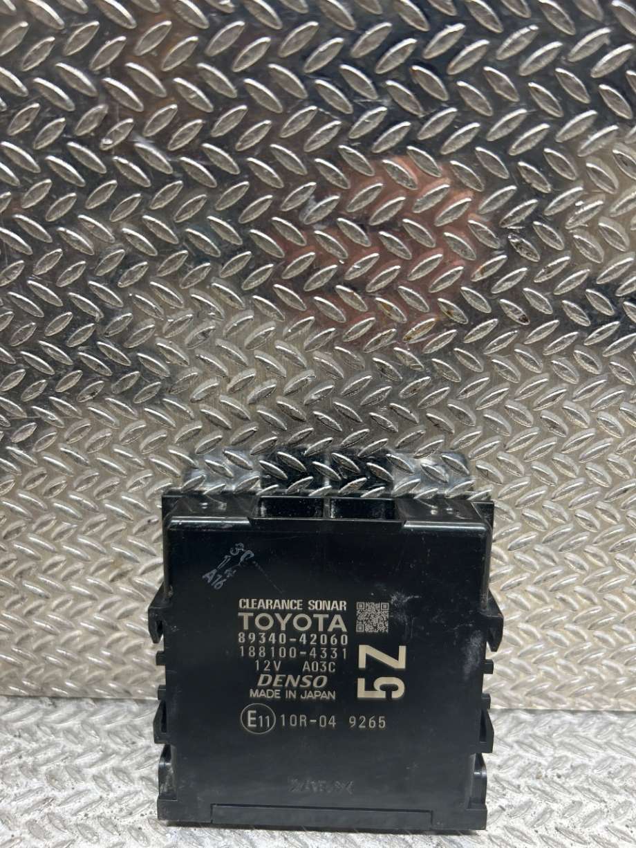 Styreenhet parkering til Toyota RAV4, 2019-->> (Type V)  (TOYOTA|8934042060)